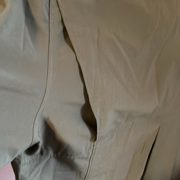 M Columbia olive 🫒 shirt vented shoulder NWOT - Picture 9 of 13